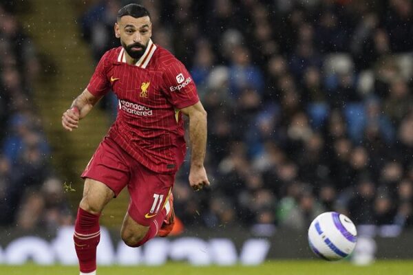 Liverpool_lidera_la_Premier_League_con_gran_victoria_sobre_el_Manchester_City___