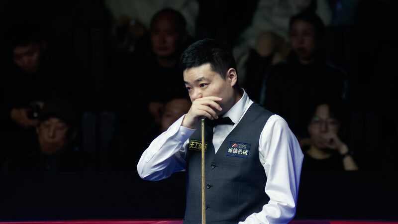 Murphy_derrota_a_Ding_Junhui_para_alcanzar_los_cuartos_de_final_del_WST_World_Open___