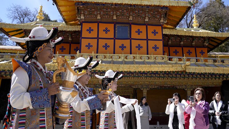Nuevo_Vuelo_Conecta_Hong_Kong_y_Xizang__Impulsando_Lazos_Culturales___