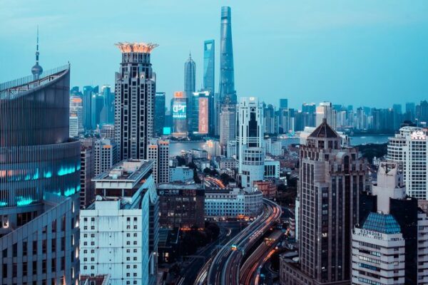 Nuevo estudio advierte que los aranceles de EE. UU. a China podrĂan afectar la economĂa más de lo esperado Nuevo_estudio_advierte_que_los_aranceles_de_EE__UU__a_China_podri_an_afectar_la_economi_a_ma_s_de_lo_esperado