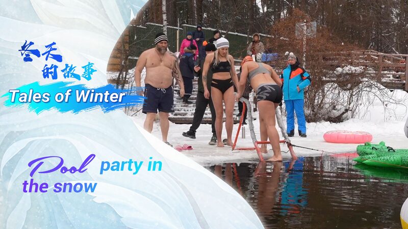 Sumérgete en el Frío: ¡La Fiesta en la Alberca Más Cool de Rusia! 🏊❄️ Sume_rgete_en_el_Fri_o___La_Fiesta_en_la_Alberca_Ma_s_Cool_de_Rusia_____