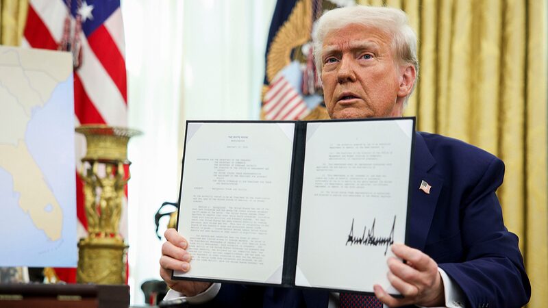Trump_revela_plan_de_aranceles__justos_y_reci_procos__para_equilibrar_el_comercio