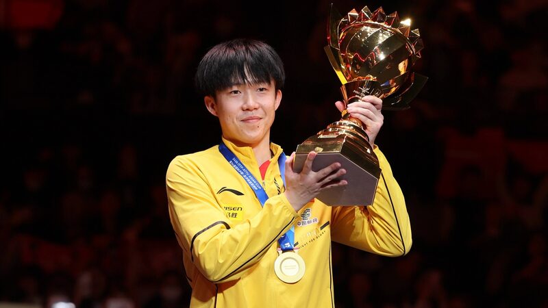 Wang_Chuqin_y_Wang_Manyu_triunfan_en_la_Copa_Asia_tica_de_Tenis_de_Mesa___