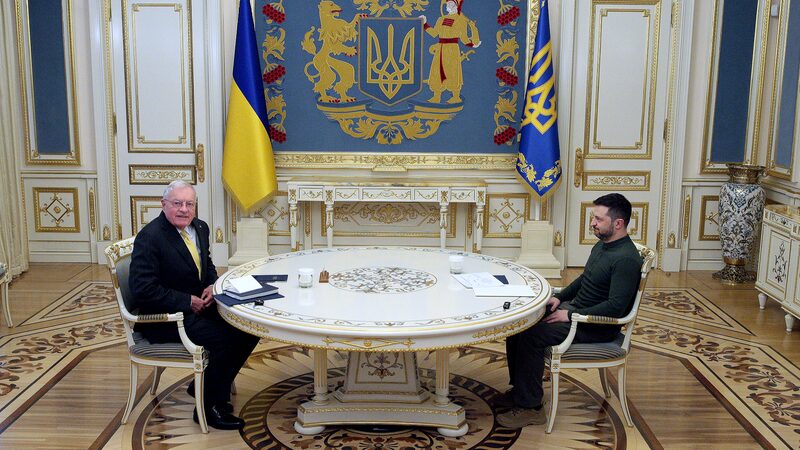 Zelenskyy describe las conversaciones con el enviado de EE.UU. como ‘productivas’ para el futuro de Ucrania Zelenskyy_describe_las_conversaciones_con_el_enviado_de_EE_UU__como__productivas__para_el_futuro_de_Ucrania