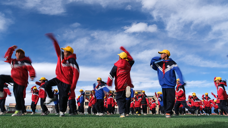 Los internados transforman la educación en el remoto Xizang
