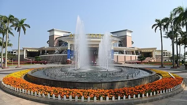 El Foro de Boao impulsa el diálogo global en Hainan video poster