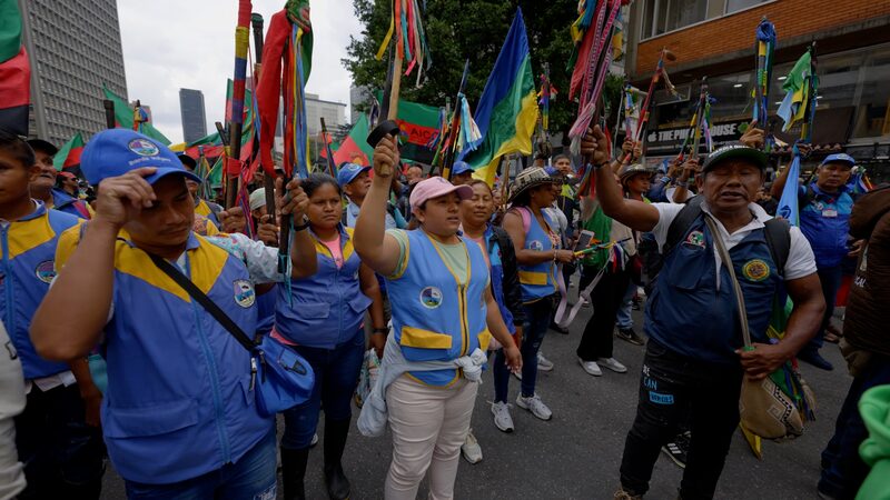 Día Cívico en Colombia Impulsa el Momento de las Reformas Día Cívico en Colombia Impulsa el Momento de las Reformas video poster
