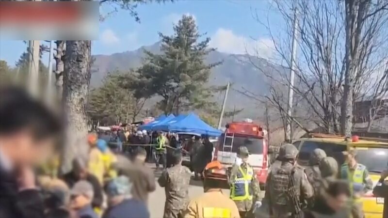 Accidente_en_Ejercicio_Militar_Golpea_A_rea_Civil_en_Pocheon__8_Heridos__ video poster