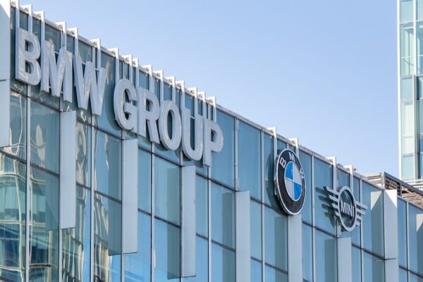 BMW se asocia con Huawei para modelos HiCar de 2026 BMW_se_asocia_con_Huawei_para_modelos_HiCar_de_2026
