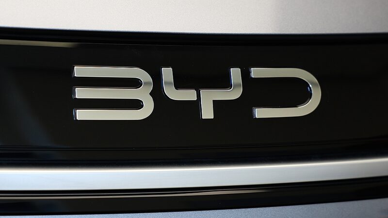 BYD_presenta_bateri_a_de_carga_ra_pida_de_1_MW_a_2_km_s___