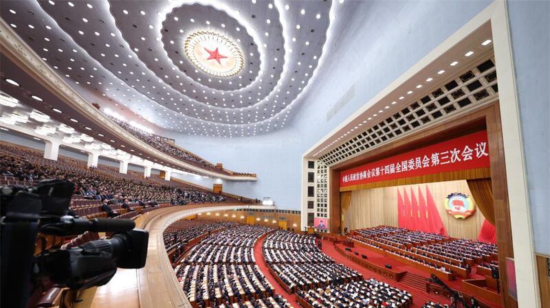 China_2025__Priorizando_a_las_Personas_y_el_Talento_para_el_Crecimiento_Futuro__
