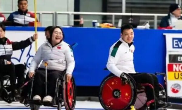 China logra el 4.Âş tĂtulo en el Campeonato Mundial de Curling en Silla de Ruedas China_logra_el_4_o_ti_tulo_en_el_Campeonato_Mundial_de_Curling_en_Silla_de_Ruedas