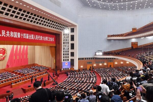 El_enfoque_colectivo_brilla_en_las_Dos_Sesiones_de_China