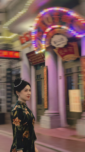 Explora_la_Ciudad_del_Cine_de_Jianye__Un_Viaje_Cinematogra_fico_en_el_Tiempo__ video poster