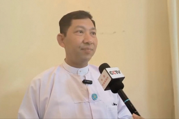 Funcionario_de_Myanmar_elogia_la_ayuda_de_rescate_del_continente_chino video poster