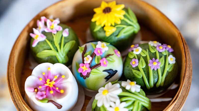 Giro_vibrante_en_los_tradicionales_pasteles_de_arroz_de_Qingming