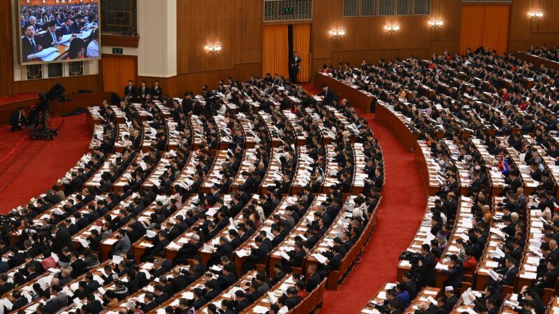 Los_tribunales_de_China_adoptan_una_postura_firme_contra_el_crimen_y_protegen_a_las_empresas_en_2024
