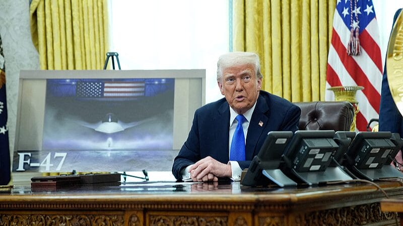 Trump revela contrato para el avión de combate F-47 de Boeing
