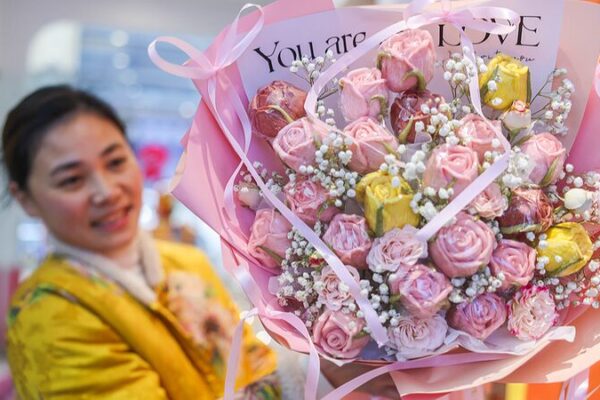 Rosas_comestibles_deslumbran_en_Huaibei_por_el_Di_a_de_la_Mujer