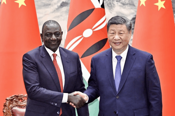 China-Kenya Cooperar: 20 Acuerdos Firmados en Pekín China-Kenya Cooperar: 20 Acuerdos Firmados en Pekín video poster