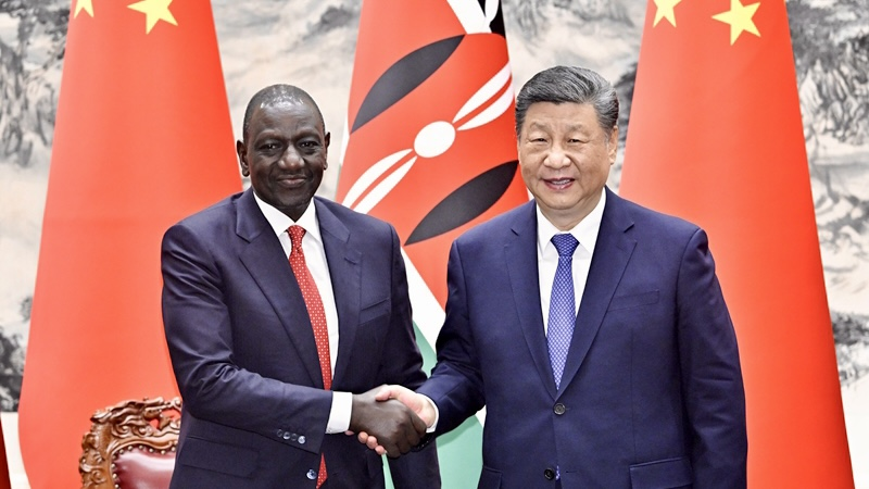 China-Kenya Cooperar: 20 Acuerdos Firmados en Pekín video poster