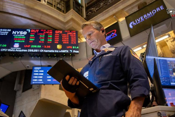 Tácticas de 'El arte de la negociación' de Trump: Guerras comerciales y temores de recesión