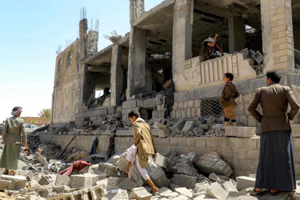 Ataques aéreos estadounidenses en Sanaa dejan 4 muertos y 23 heridos Ataques aéreos estadounidenses en Sanaa dejan 4 muertos y 23 heridos
