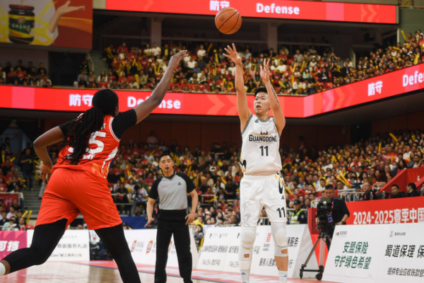 ¡La emocionante victoria de Dongguan acerca el título de la WCBA! ¡La emocionante victoria de Dongguan acerca el título de la WCBA!