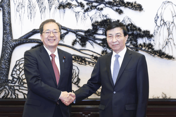 Wang Huning se reúne con el Partido Komeito de Japón: Una nueva era