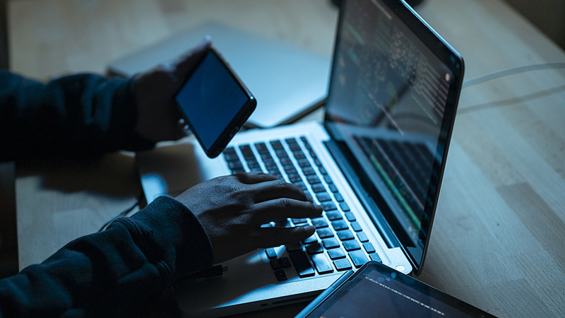 Más de 920 sospechosos de fraude en telecomunicaciones detenidos en una operación transfronteriza