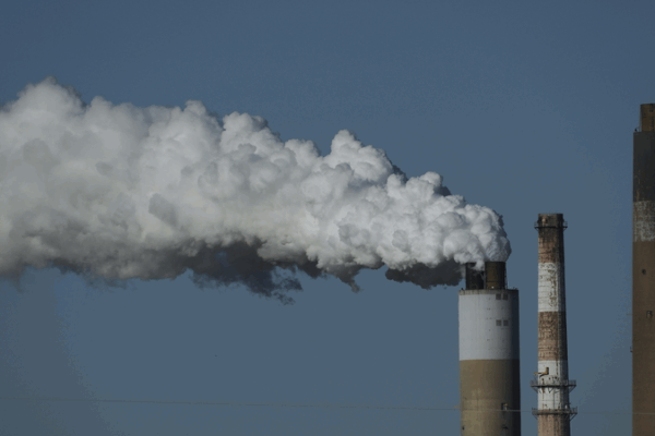 Trump exime a plantas de carbón de reglas de contaminación por mercurio Trump exime a plantas de carbón de reglas de contaminación por mercurio