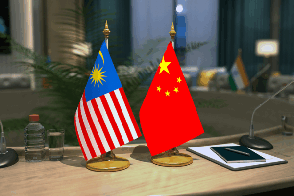 El acuerdo de exención de visa impulsa los lazos entre China y Malasia