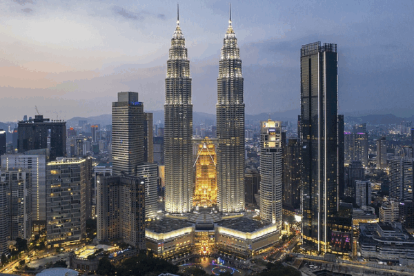 Malasia Impulsa el Crecimiento de ASEAN: 50 Años de Asociación con China Malasia Impulsa el Crecimiento de ASEAN: 50 Años de Asociación con China video poster
