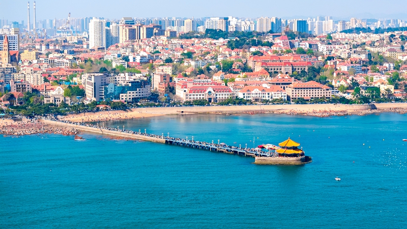 Muelle Zhanqiao: Un Ícono Cinematográfico Atemporal en Qingdao