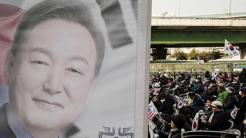 El_Tribunal_Constitucional_de_Corea_del_Sur_destituye_al_presidente_Yoon video poster