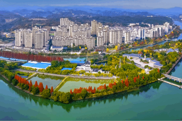El premier Li Qiang lidera audaces medidas sobre agua, bienestar infantil y seguridad El_premier_Li_Qiang_lidera_audaces_medidas_sobre_agua__bienestar_infantil_y_seguridad