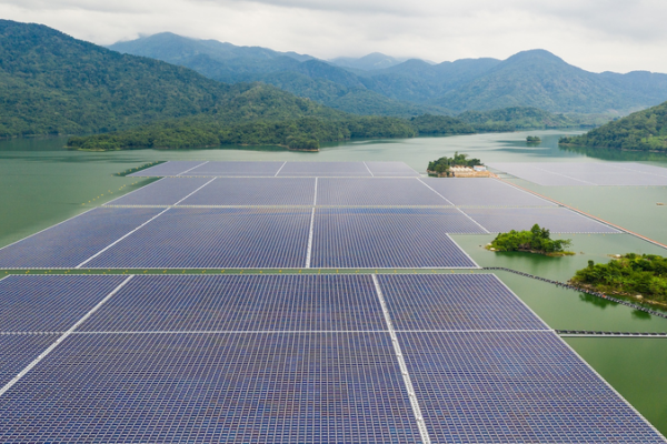 Aumentan los lazos tecnológicos: La China continental y Vietnam profundizan su cooperación
