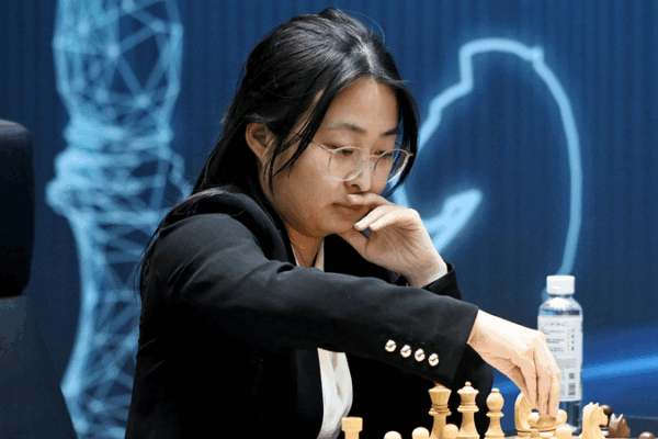 ¡Ju Wenjun se lleva su quinto tĂtulo mundial de ajedrez! ¡Ju Wenjun se lleva su quinto tĂtulo mundial de ajedrez!