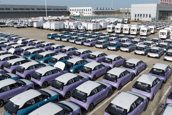 El audaz plan de China: los vehĂculos elĂ©ctricos dominarán las ventas de autos nuevos para 2035 El audaz plan de China: los vehĂculos elĂ©ctricos dominarán las ventas de autos nuevos para 2035