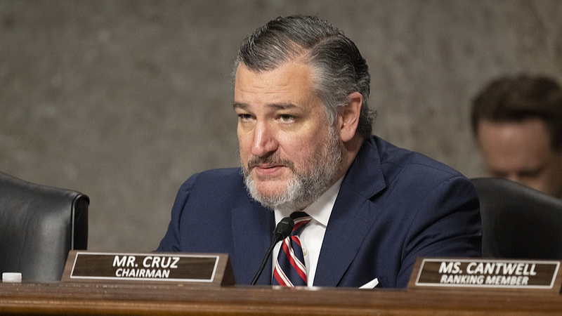Ted Cruz advierte: Los aranceles de Trump podrían provocar recesión y aumento de precios