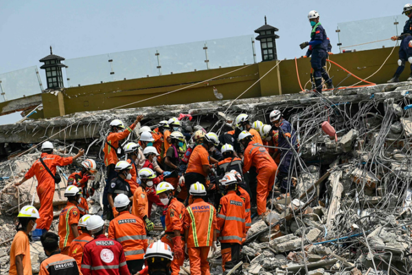 China envía segundo lote de ayuda de emergencia a Myanmar China envía segundo lote de ayuda de emergencia a Myanmar