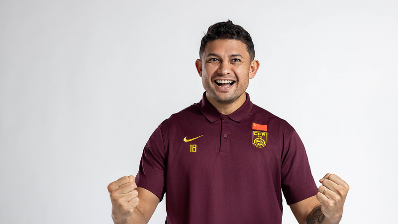 El legendario Elkeson se despide del fútbol