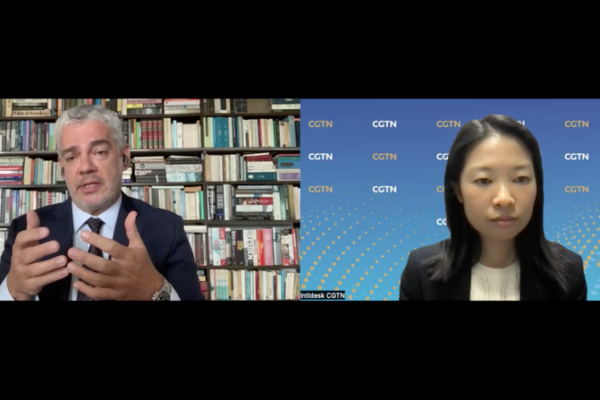 Los_riesgos_de_las_tarifas_sacuden_a_las_empresas_de_EE__UU___advierte_experto video poster