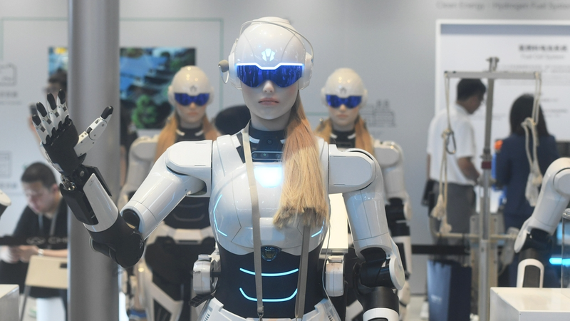 Los_robots_humanoides_de_IA_destacan_en_Auto_Shanghai_2025