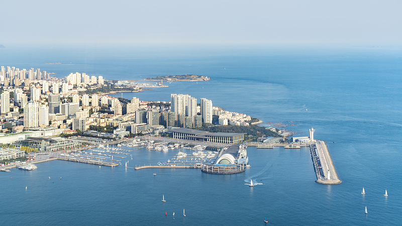 Navega_hacia_el_futuro_en_el_Centro_Internacional_de_Vela_de_Qingdao video poster