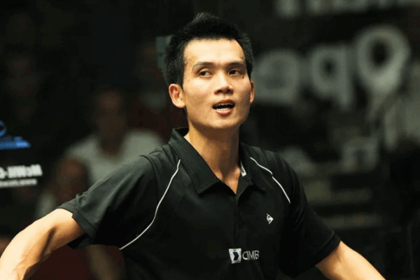 Ong Beng Hee: De estrella del squash a entrenador global Ong_Beng_Hee__De_estrella_del_squash_a_entrenador_global video poster