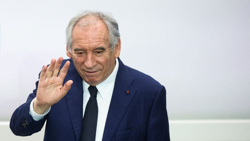 Tormenta de aranceles de Trump: Bayrou advierte sobre crisis comercial Tormenta_de_aranceles_de_Trump__Bayrou_advierte_sobre_crisis_comercial