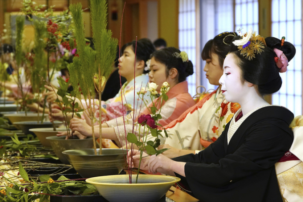 Lazos Eternos: Influencia China en las Artes de Japón