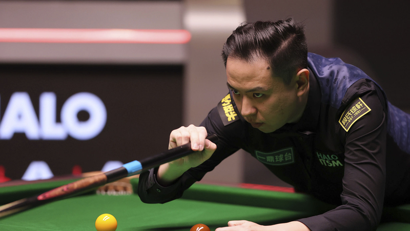 Xiao_Guodong_derrota_a_Selt__llega_a_los_octavos_de_final_en_el_Campeonato_Mundial_de_Snooker