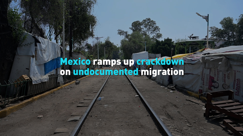 México intensifica medidas en la frontera contra migrantes indocumentados video poster